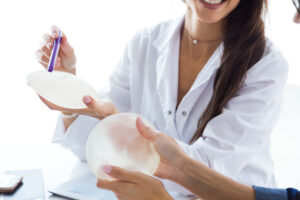 Tipos de implantes mamarios